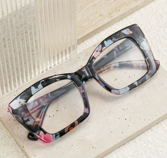 Stylish & Functional Large Frame Reading Glasses – Sold Individually