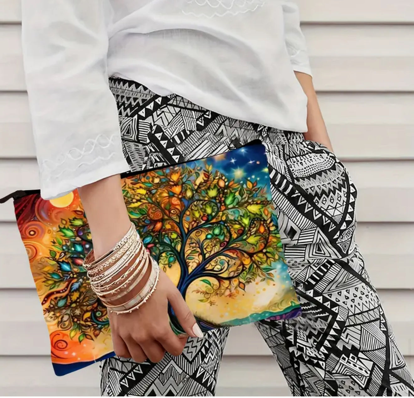Tree of Life Pouch – A Sacred Symbol of Growth, Balance & Inner Wisdom 🌳
