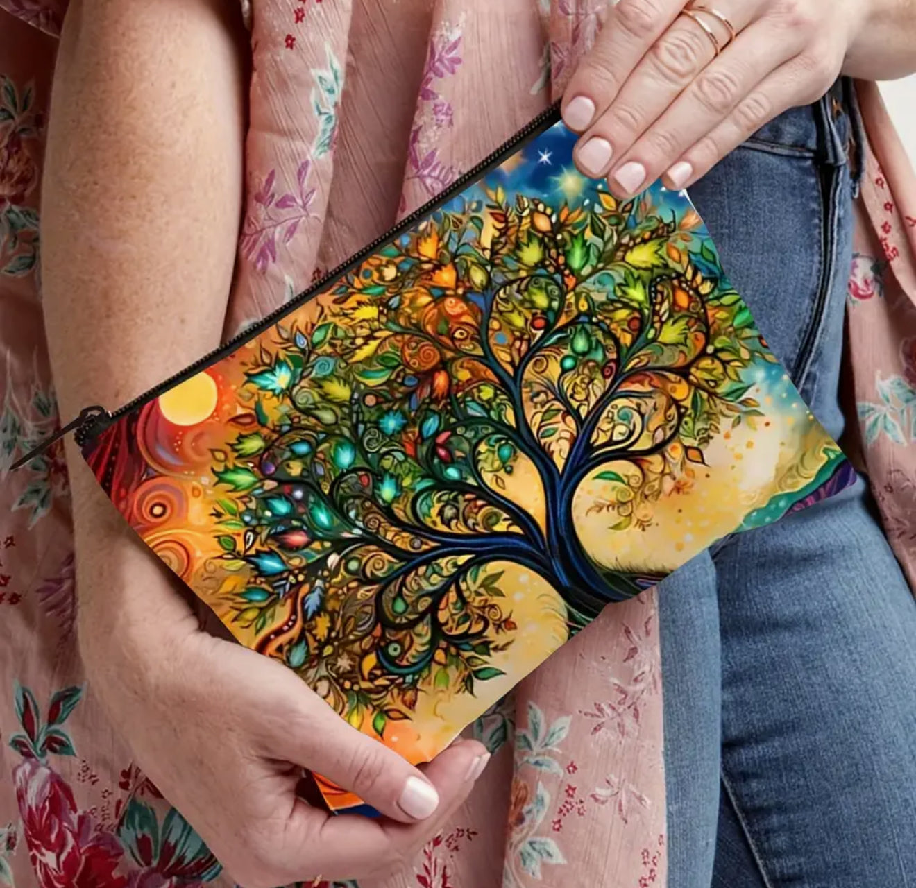 Tree of Life Pouch – A Sacred Symbol of Growth, Balance & Inner Wisdom 🌳