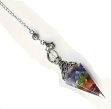 🪨🗝️Unlock Your Inner Guidance with a 7 Chakra Crystal Pendulum!