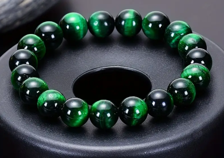✨ Color your style with elegance! ✨ 8mm Tiger Eye Bracelets in Rose Red, Purple, Blue & Green – the perfect gift for you or someone special. 💎💫