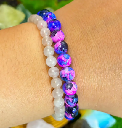 Balance your energy, purify your aura β¨ Wear the Twilight Dream Bracelet every day. πΈ