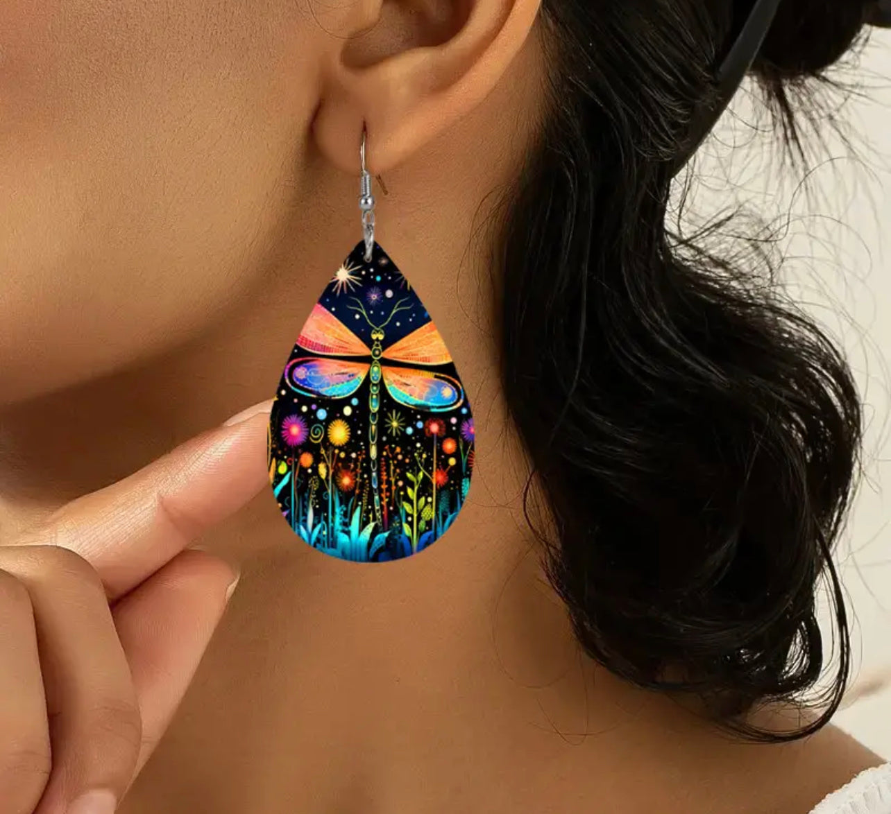 ✨Dazzle and Delight: Introducing Our Colourful Starry Sky Flower Dragonfly Leather Earrings!✨