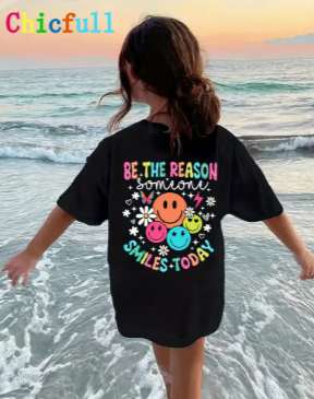 😃🌸Make Someone's Day: The "Be the Reason" Tee🌸😃