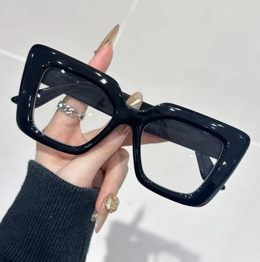 Women’s Retro Geometric Transparent Eyewear