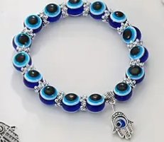 ✨ Vintage Style Evil Eye & Hamsa Hand Charm Bracelet – 8 available✨