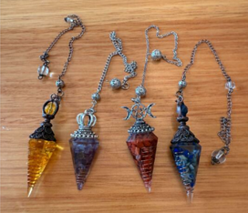 ✨🌟Discover the Enchanting Hexagonal Pyramid Pendulum Pendant with Crushed Stone Resin & Crystal - A Fusion of Beauty & Energy